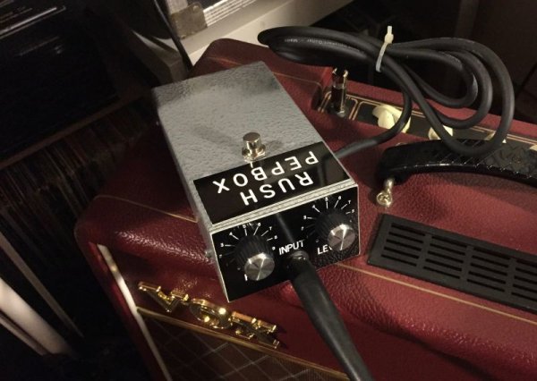画像1: Rush PepBox by Pepe Rush オリジナル ブリティッシュ ファズ　 (1)