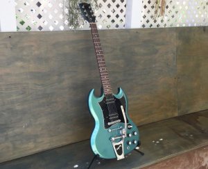 画像2: 2001 Gibson SG Blue Teal “Flip Flop” w/Bigsby B3 & Towner Down Tension Bar 売却済