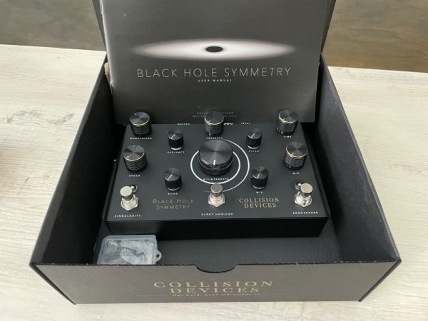 画像2: COLLISION DEVICES Black Hole Symmetry　 (2)