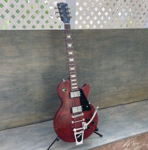 画像5: Gibson Les Paul Studio 2007 Faded Worn Cherry Satin w/Bigsby B3 & Towner DTB/V.Block　売却済
