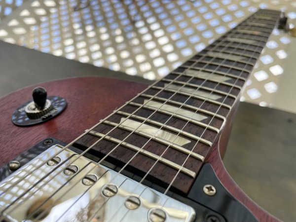 画像10: Gibson Les Paul Studio 2007 Faded Worn Cherry Satin w/Bigsby B3 & Towner DTB/V.Block　売却済 (10)
