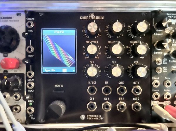 画像2: Used Synthesis Technology E352 BLACK (2)