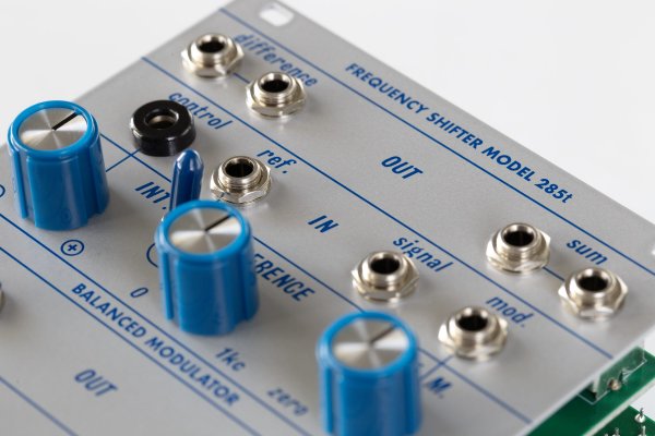 画像2: Buchla & Tiptop Audio Frequency Shifter 285t　 (2)