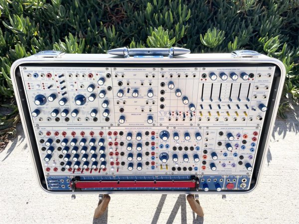 画像5: Buchla Tiptop 200t series with BPNYC ZERO Halliburton Eurorack Modular Travel Case 7U #3　要予約 (5)