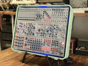画像2: Buchla Tiptop 200t series with BPNYC ZERO Halliburton Eurorack Modular Travel Case 9U Seafoam Green #2
