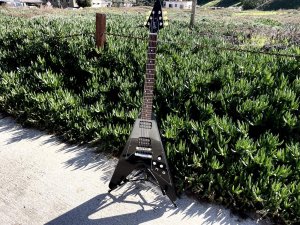 画像5: 2012 Gibson Flying V ’67 Reissue BLACK ON BLACK　売却済