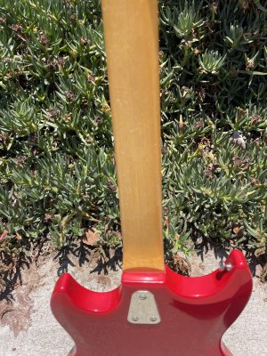 画像13: Hagstrom II 1960s Beautiful Red, All original, HSC, Tremolo bar