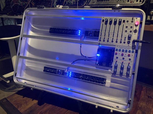 画像22: BPNYC ZERO Centurion Elite Eurorack Modular Travel Case 9U 122HP BIG SLIM (Rare Depth!) (22)