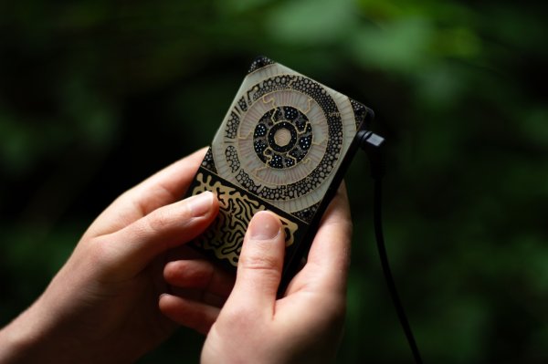 画像13: Instruō Pocket Scion Bio-Feedback Instrument　次回入荷分 (13)