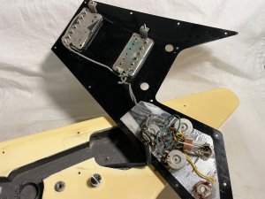 画像18: 1991 Gibson Flying V ’67 Early Reissue Alpine White