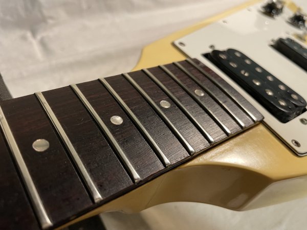 画像16: 1991 Gibson Flying V ’67 Early Reissue Alpine White (16)