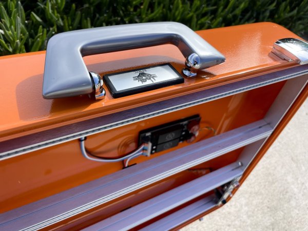 画像7: BPNYC ZERO Halliburton Eurorack Modular Travel Case 9U 96hp "ORANGE" 　売却済 (7)