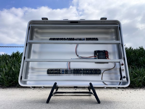 画像7: BPNYC ZERO Halliburton Eurorack Modular Travel Case NOS SILVER 3x122hp 9U　売却済 (7)