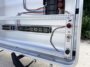 画像11: BPNYC ZERO Halliburton Eurorack Modular Travel Case NOS SILVER 3x122hp 9U