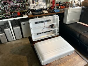 画像23: Buchla Tiptop 200t series with BPNYC ZERO Halliburton Eurorack Modular Travel Case NOS SILVER 122hp 9U