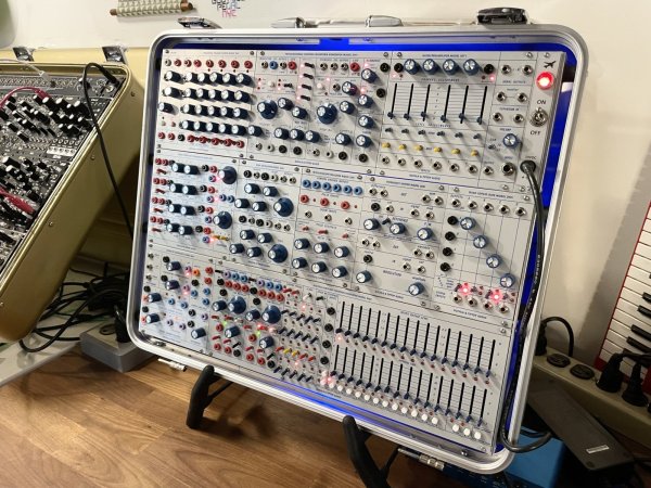 画像1: Buchla Tiptop 200t series with BPNYC ZERO Halliburton Eurorack Modular Travel Case 9U #4 (1)