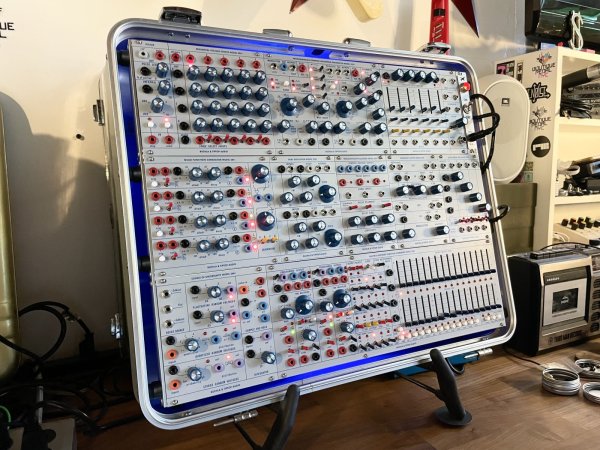 画像2: Buchla Tiptop 200t series with BPNYC ZERO Halliburton Eurorack Modular Travel Case 9U #4 (2)