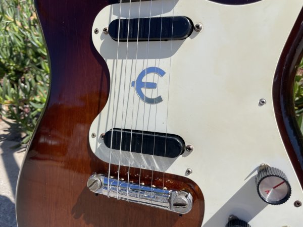 画像7: 1964 Epiphone Olympic Double Sunburst "Batwing" headstock (7)