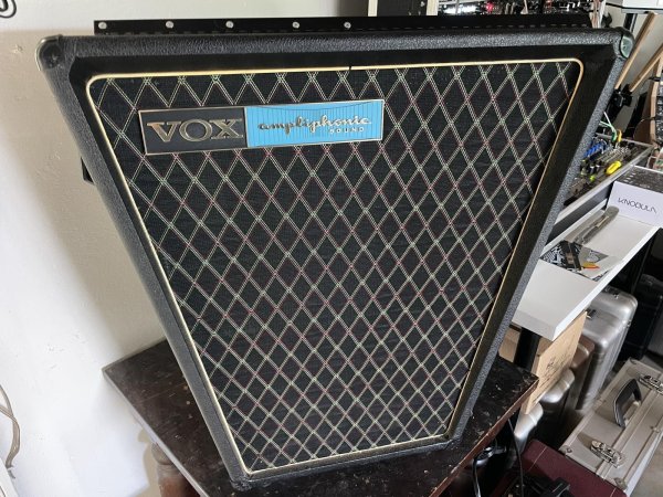 画像1: Vox Galaxie Amp 1960s Solid State - Complete w/Lamp, Footswitch & new 3-Prong Plug (1)