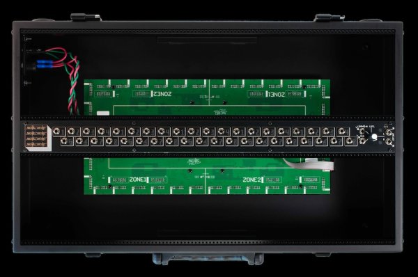 画像2: Make Noise 4 Zone CV Bus Case (104hp x 7U) 2026 (2)