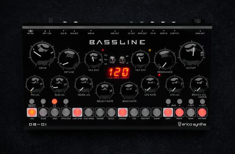 Erica Synths の最新作はデスクトップシンセ！ Bassline DB-01