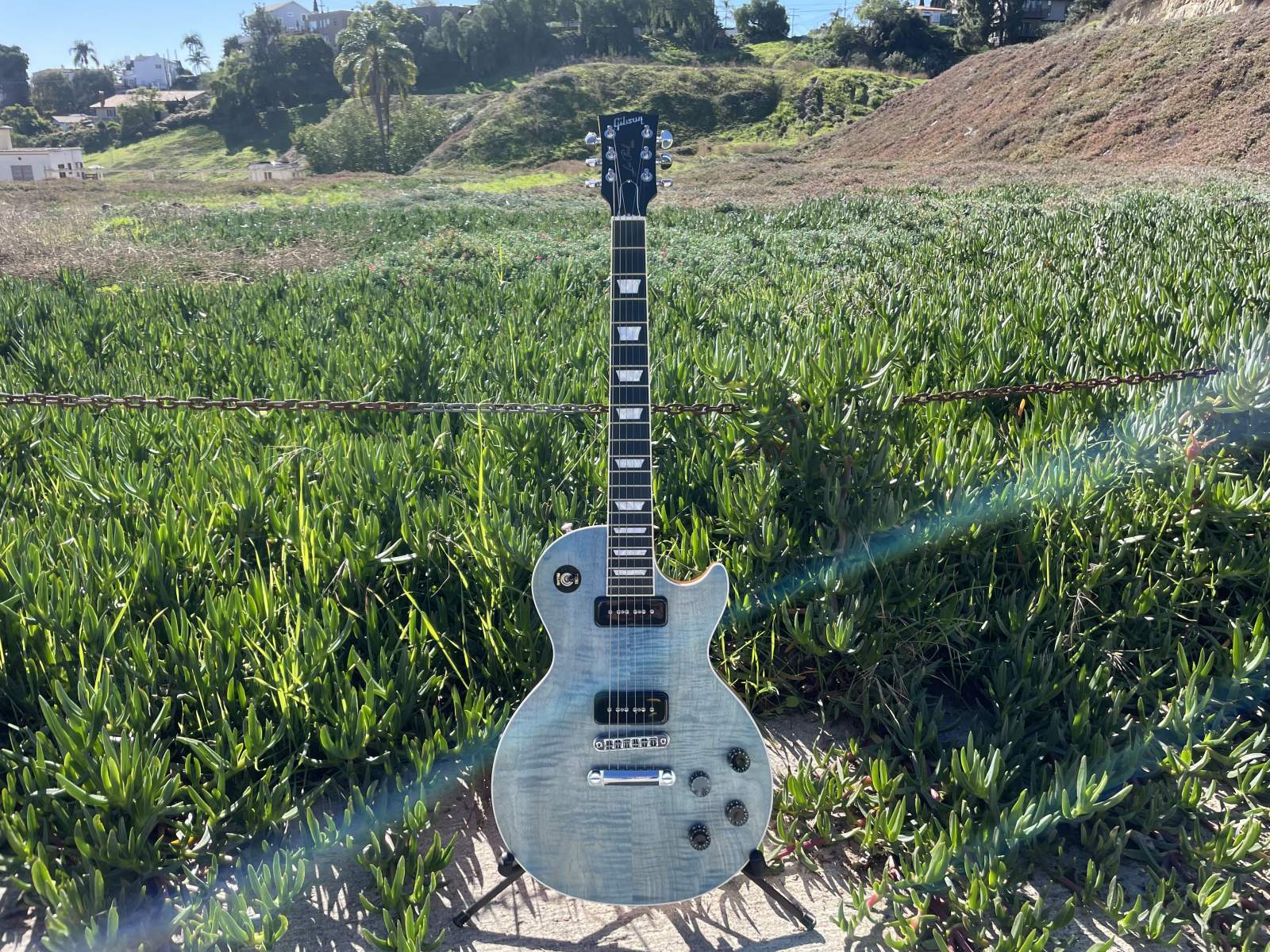 2018 Gibson Les Paul classic player plus Satin Ocean Blue