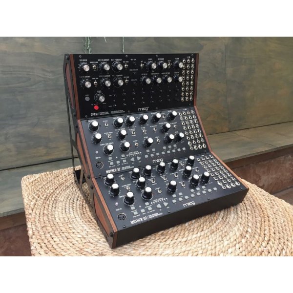 画像1: Moog DFAM + 2x Mother 32 w/Rack セット 中古 （売却済） (1)