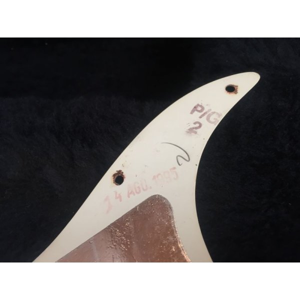 画像8: Fender AMERICAN STANDARD STRATOCASTER 1995 "Matching Headstock" w/Streamline pickguard etc. 売却済 (8)