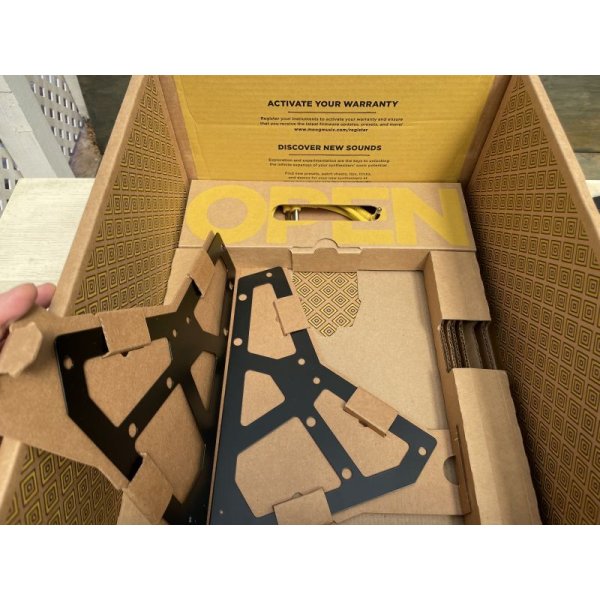 画像8: Moog Sound Studio: Mother-32/DFAM + Subharmonicon/DFAM + 4Tier Rack(Open Box) (8)