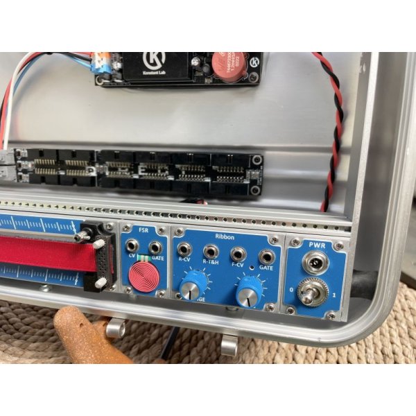 画像15: BPNYC ZERO Halliburton Eurorack Modular Travel Case w/Pulp Logic 1U 要予約 (15)