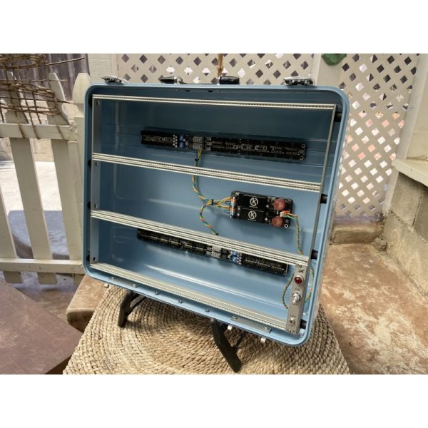 画像18: BPNYC ZERO Halliburton Eurorack Modular Travel Case 9U (Powder Blue)売却済み (18)