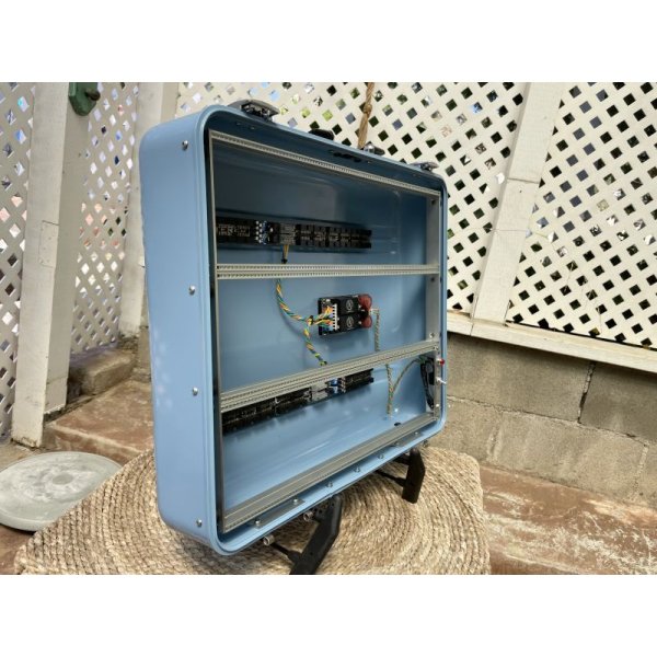 画像19: BPNYC ZERO Halliburton Eurorack Modular Travel Case 9U (Powder Blue)売却済み (19)