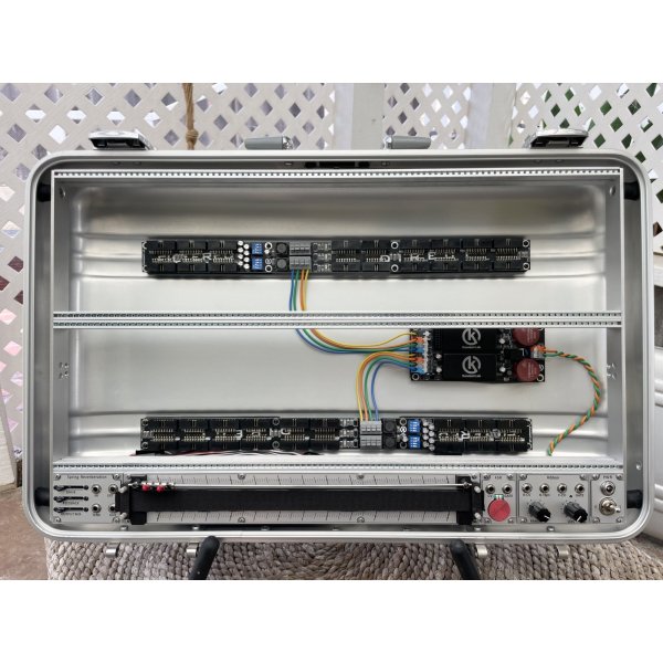 画像19: BPNYC ZERO Halliburton Eurorack Modular Travel Case w/Pulp Logic 1U SILVER 売却済 (19)
