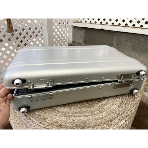 画像10: BPNYC ZERO Halliburton Eurorack Modular Travel Case w/Pulp Logic 1U SILVER 売却済 (10)