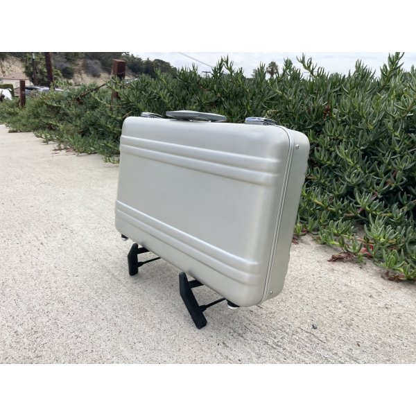 画像6: BPNYC ZERO Halliburton Eurorack Modular Travel Case w/Pulp Logic 1U SILVER 売却済 (6)