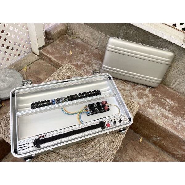 画像11: BPNYC ZERO Halliburton Eurorack Modular Travel Case w/Pulp Logic 1U SILVER 売却済 (11)