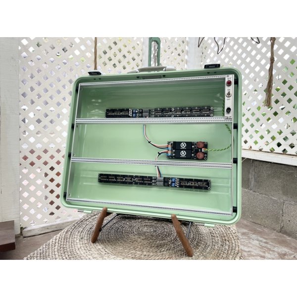 画像11: Buchla Tiptop 200t series with BPNYC ZERO Halliburton Eurorack Modular Travel Case 9U Seafoam Green 売却済 (11)