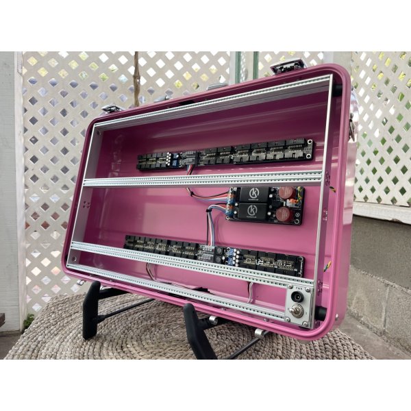 画像12: BPNYC ZERO Halliburton Eurorack Modular Travel Case 7U 96hp Bubblegum 売却済 (12)