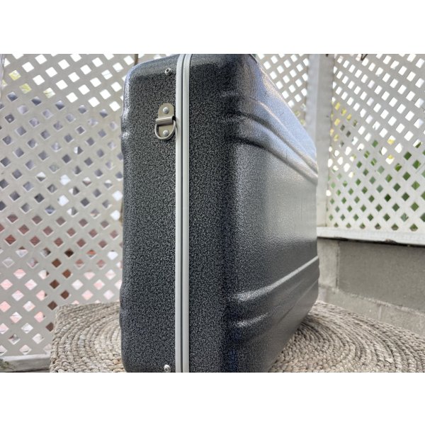 画像5: BPNYC ZERO Halliburton Eurorack Modular Travel Case 7U 82hp Black textured (5)