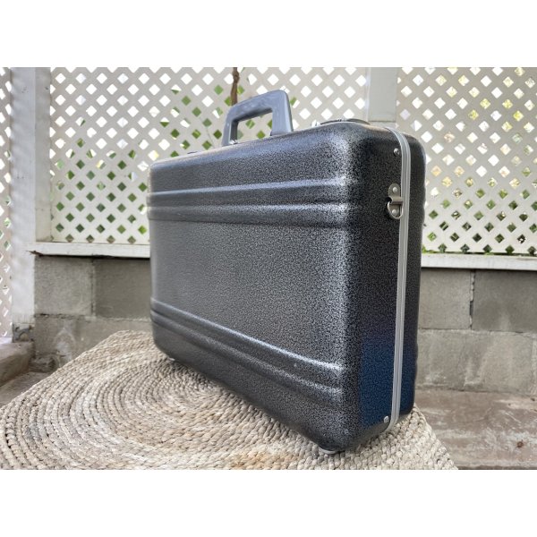 画像16: BPNYC ZERO Halliburton Eurorack Modular Travel Case 7U 82hp Black textured (16)