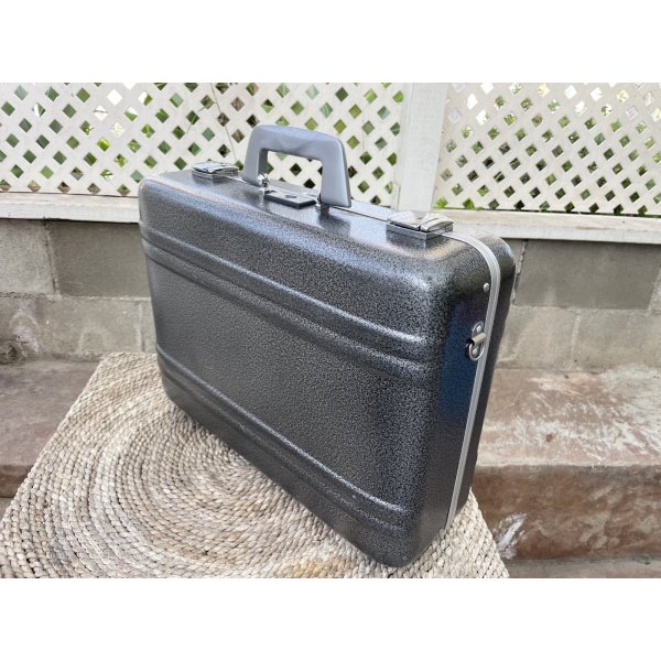 画像3: BPNYC ZERO Halliburton Eurorack Modular Travel Case 7U 82hp Black textured (3)