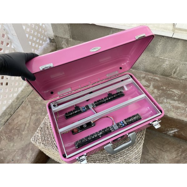 画像10: BPNYC ZERO Halliburton Eurorack Modular Travel Case 7U 96hp Bubblegum 売却済 (10)