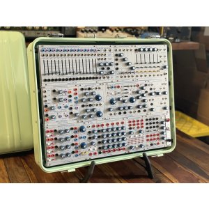 画像: Buchla Tiptop 200t series with BPNYC ZERO Halliburton Eurorack Modular Travel Case 9U Seafoam Green #2