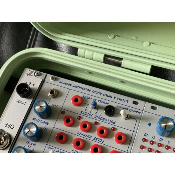 画像11: Buchla Tiptop 200t series with BPNYC ZERO Halliburton Eurorack Modular Travel Case 9U Seafoam Green #2　売却済 (11)