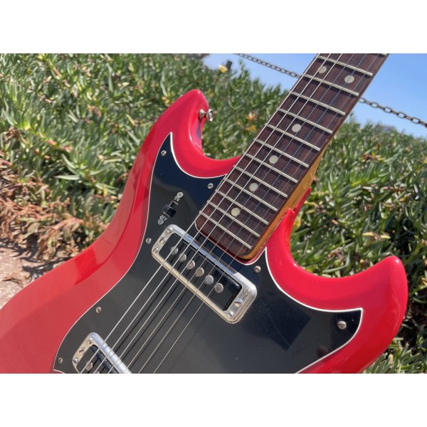 画像5: Hagstrom II 1960s Beautiful Red, All original, HSC, Tremolo bar (5)