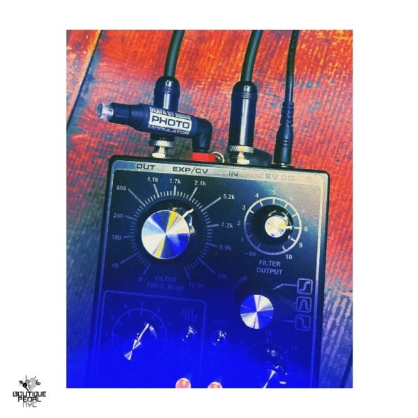 画像2: DEATH BY AUDIO　PHOTO MODULATOR (2)