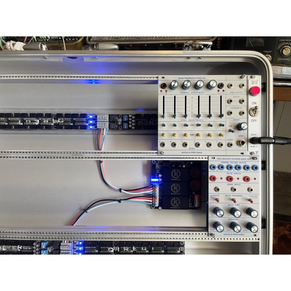 画像19: BPNYC ZERO Centurion Elite Eurorack Modular Travel Case 9U 122HP BIG SLIM (Rare Depth!) (19)