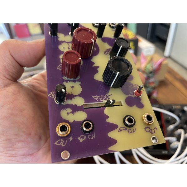 画像4: manifold research centre Ubique  (4)