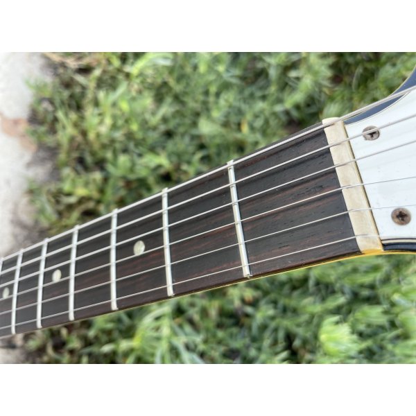 画像12: 1991 Gibson Flying V ’67 Early Reissue Alpine White (12)