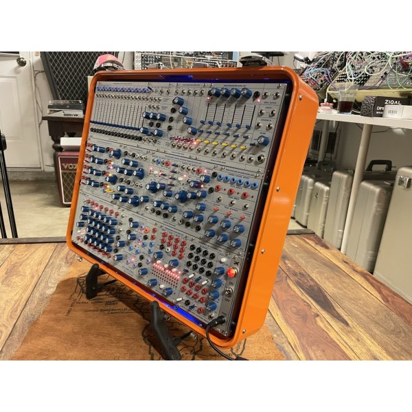 画像8: Buchla Tiptop 200t series with BPNYC ZERO Halliburton Eurorack Modular Travel Case 9U #3 ORANGE (8)